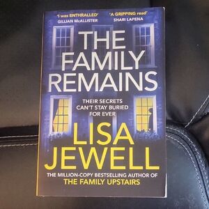** 3 For 10 Book Bundle*The Family Remains" Paperback Book